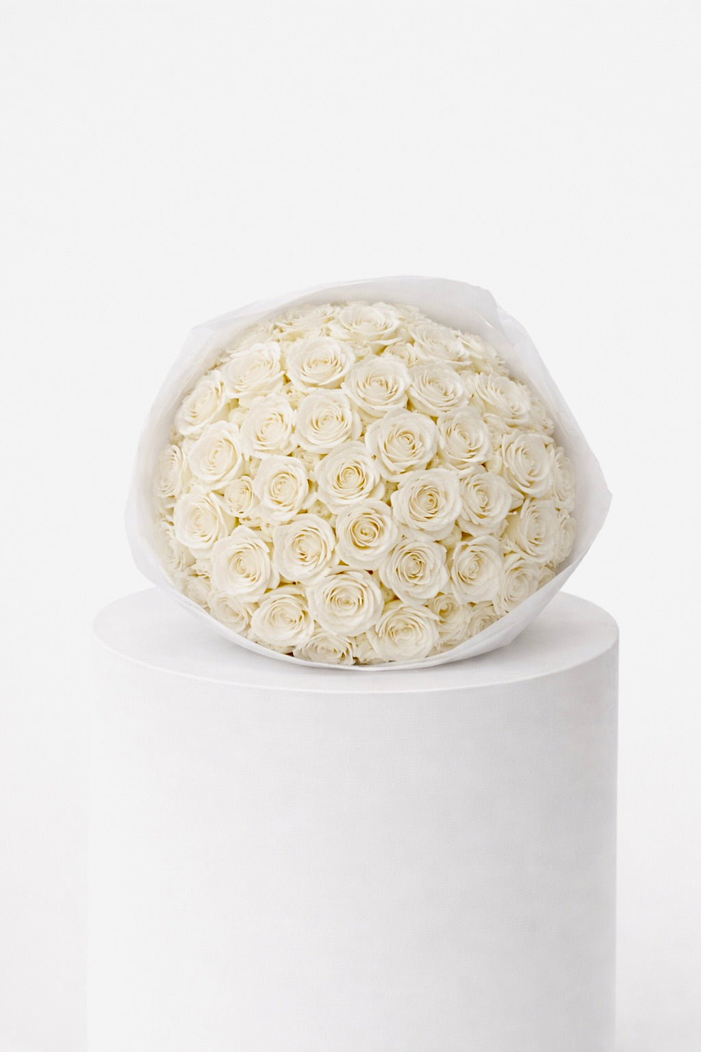 White Rose Classic Bouquet